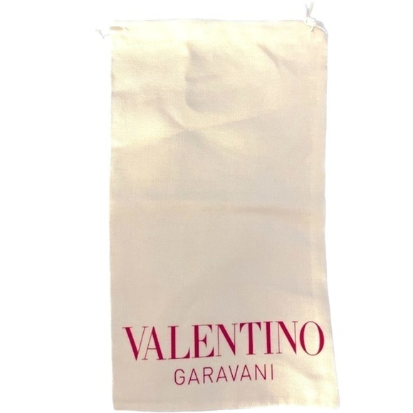 🆕 Valentino Garavani - 14”x8” canvas dust bag - Picture 1 of 3